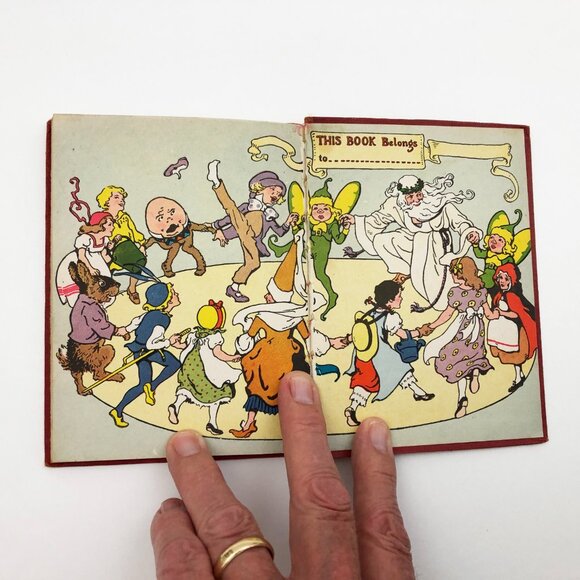 Peter Rabbit Goes A - Visiting by Linda Stevens Almond 1935 HB Wee Books - Picture 9 of 10